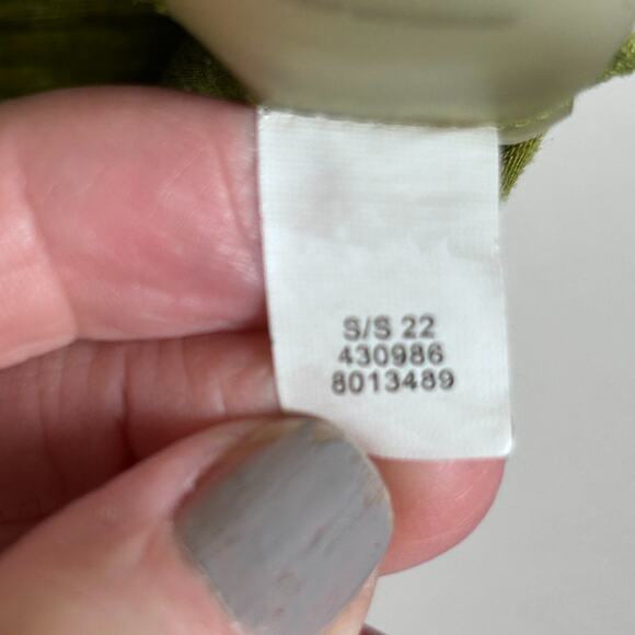 Title 9 Womens L t-shirt S/S 2022 Avocado Green polyester t-shirt Capsule Basic - Picture 5 of 7